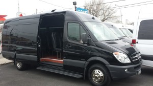 15 passenger luxury sprinter